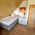 Gästezimmer Zum Waldsachsener Grund Apartment