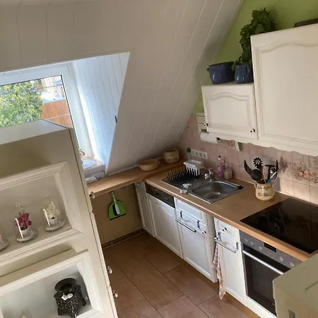 アパート Gaestezimmer Zum Waldsachsener Grund メラーネ