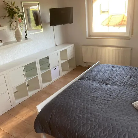 Gaestezimmer Zum Waldsachsener Grund アパート