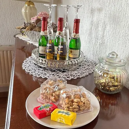 アパート Gaestezimmer Zum Waldsachsener Grund *