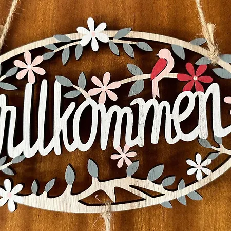 Gaestezimmer Zum Waldsachsener Grund アパート メラーネ